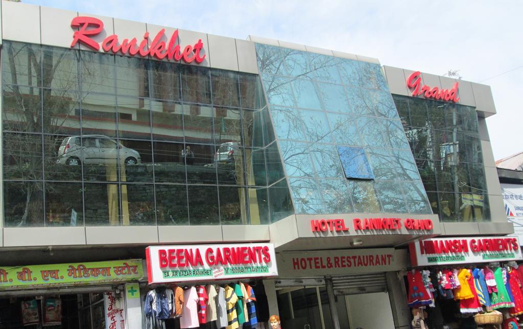 ホテルRanikhet Grand エクステリア 写真