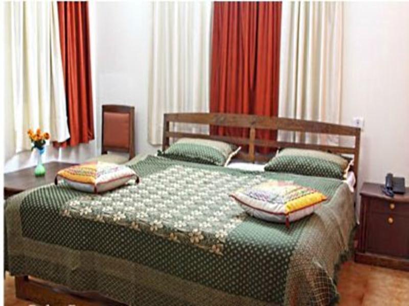 ホテルRanikhet Grand エクステリア 写真